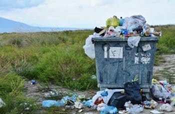 Une brigade de l’environnement pour traquer les déchets sauvages à Marseille